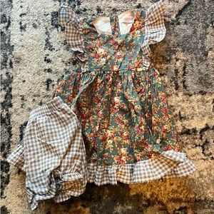 Girl August size 5 set. Worn once